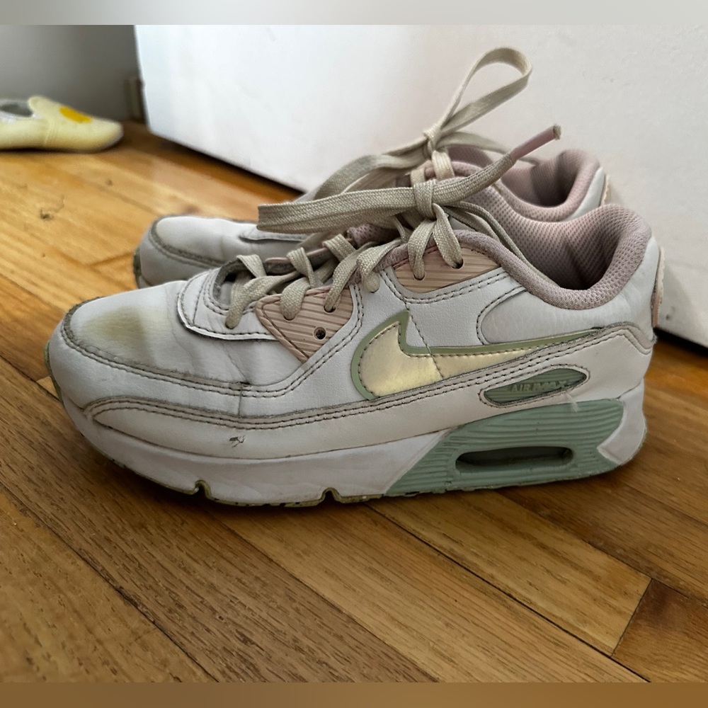3/$10 🌼 Children’s Nike Air Max